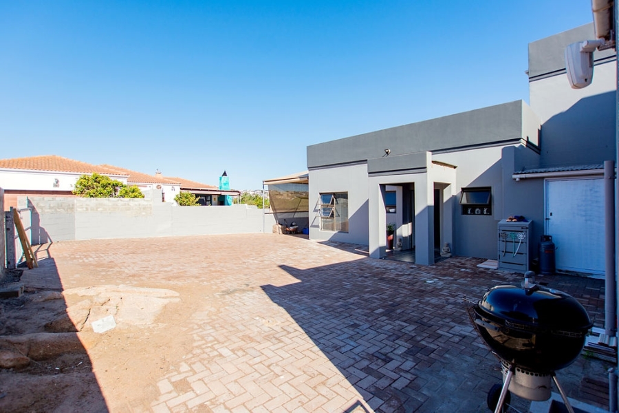 To Let 3 Bedroom Property for Rent in Myburgh Park Western Cape